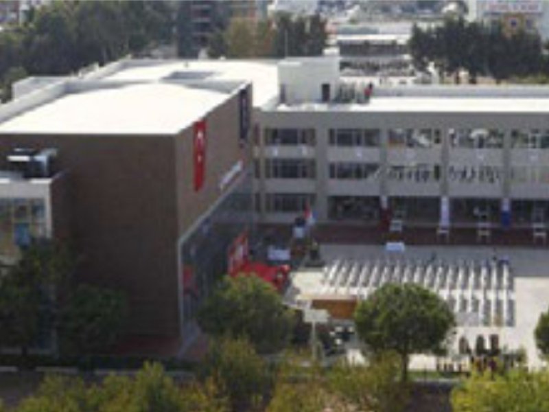 Bahçeşehir Koleji İzmir